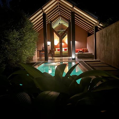 Nisala Villas ヒッカドゥワ エクステリア 写真
