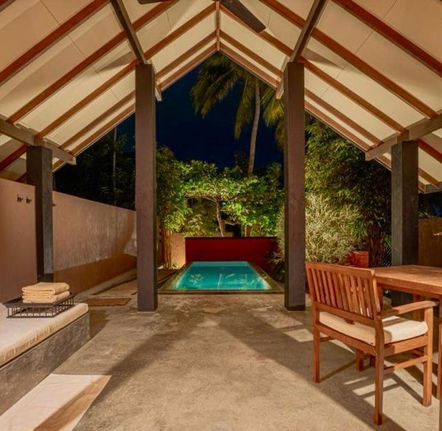 Nisala Villas ヒッカドゥワ エクステリア 写真