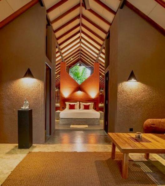 Nisala Villas ヒッカドゥワ エクステリア 写真