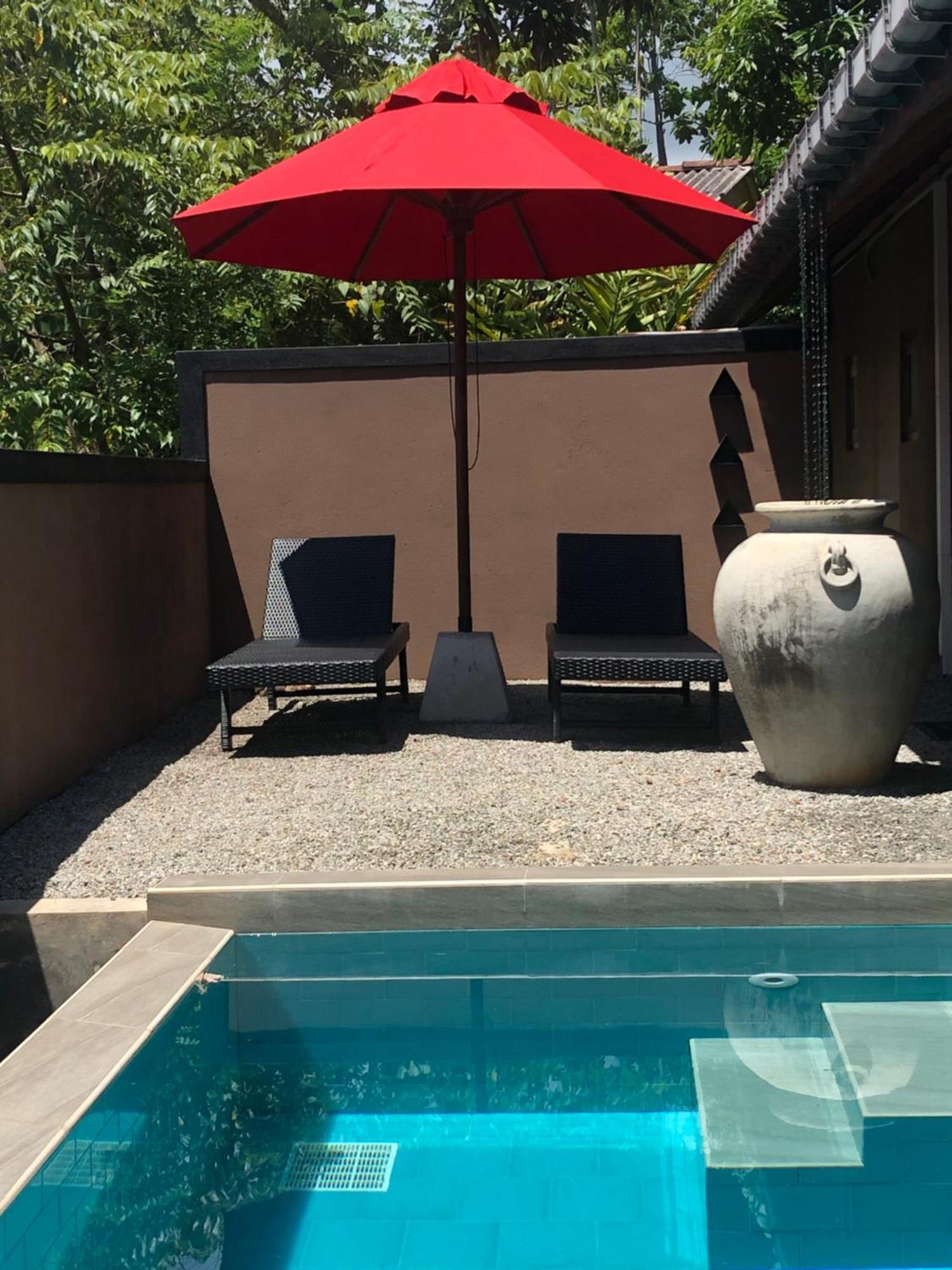 Nisala Villas ヒッカドゥワ エクステリア 写真