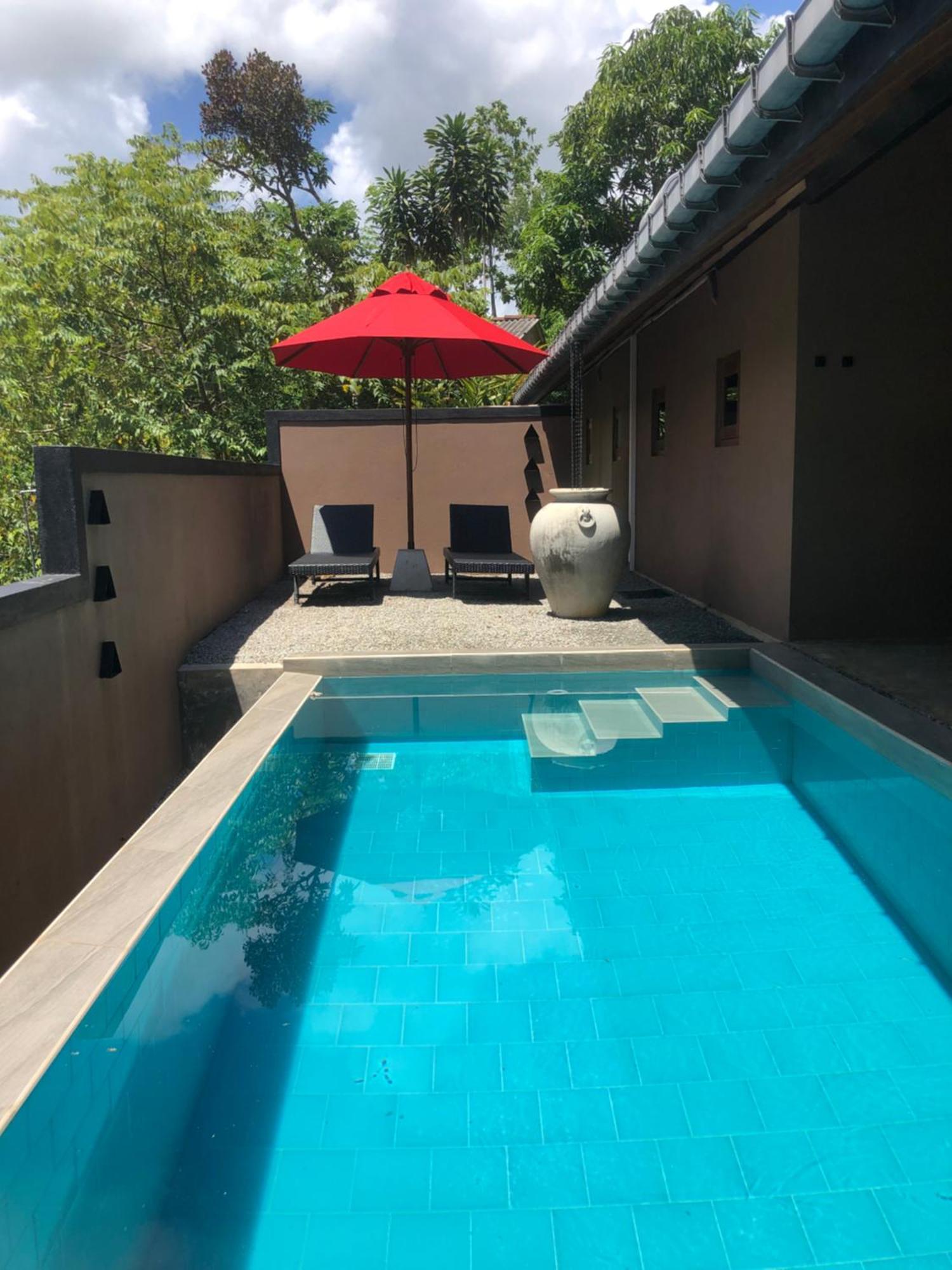 Nisala Villas ヒッカドゥワ エクステリア 写真