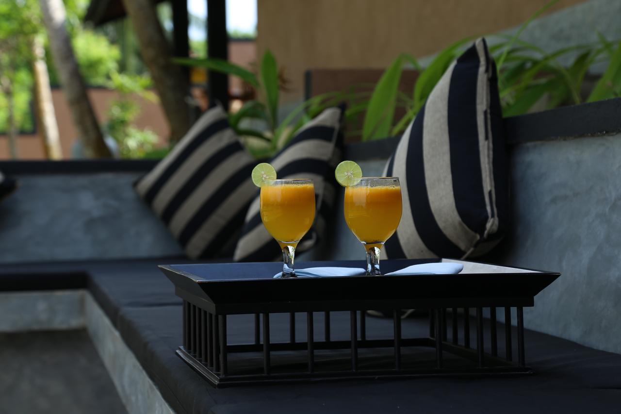 Nisala Villas ヒッカドゥワ エクステリア 写真