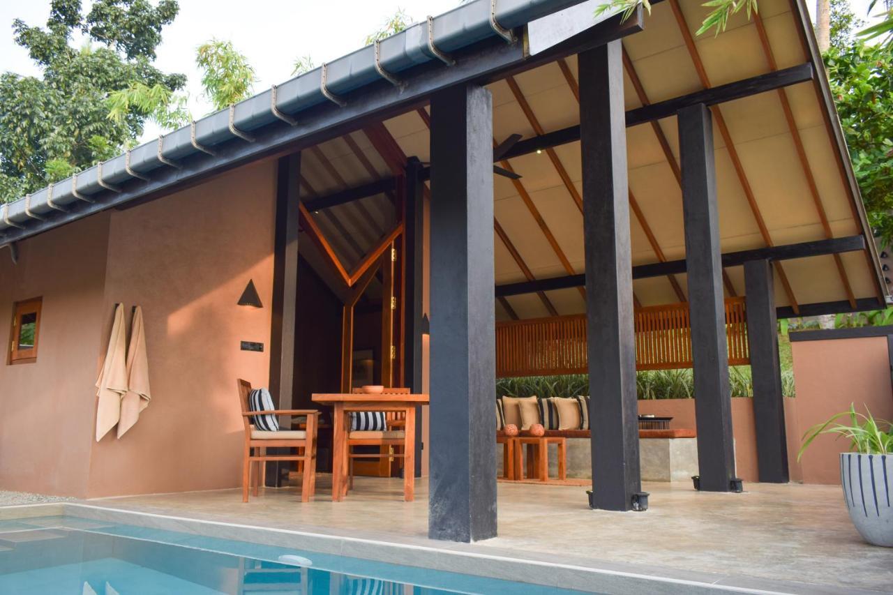 Nisala Villas ヒッカドゥワ エクステリア 写真